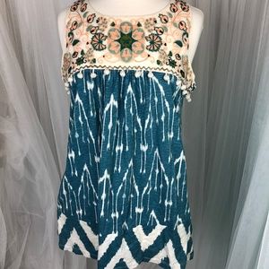 ANTHOROPOLOGIE FLOREAT EMBROIDERED POM TANK SZ M